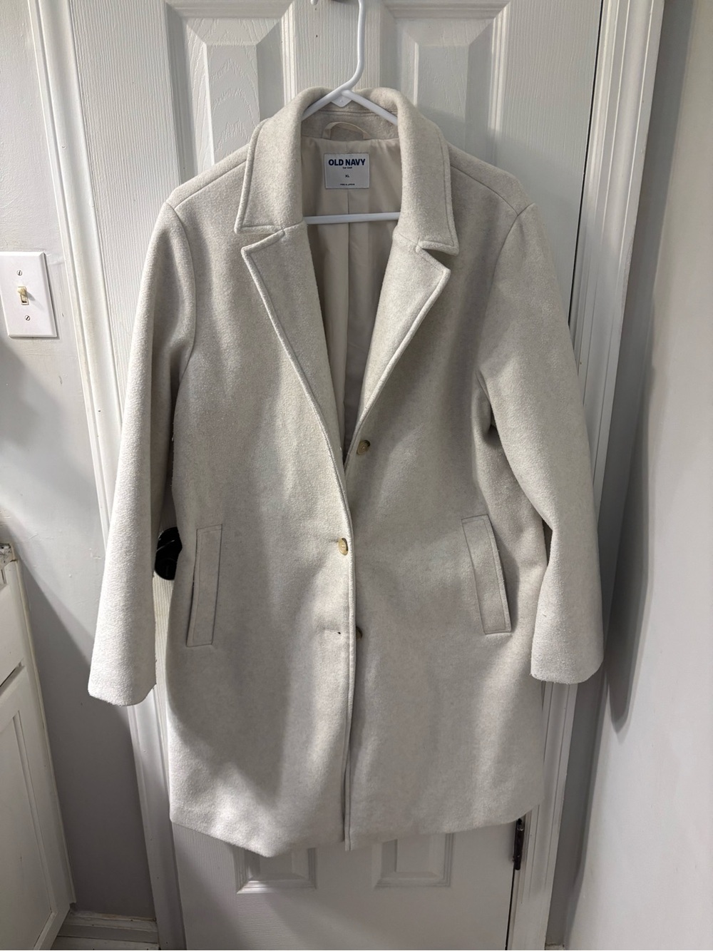 Old Navy Women's Light Cream Single-Breasted Wool-Blend Coat